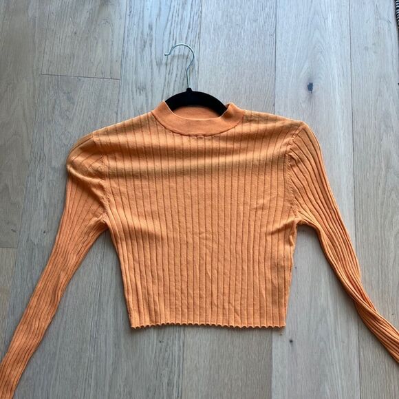 Zara Orange Long Sleeve Crop Top - Picture 2 of 3